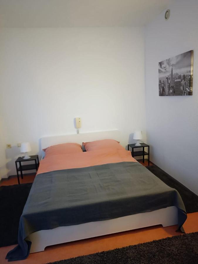 App. 308 * Nuremberg